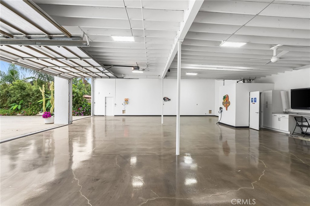 20301 Southwest Cypress Street Newport Beach, CA 92660 - Photo 6 of 31