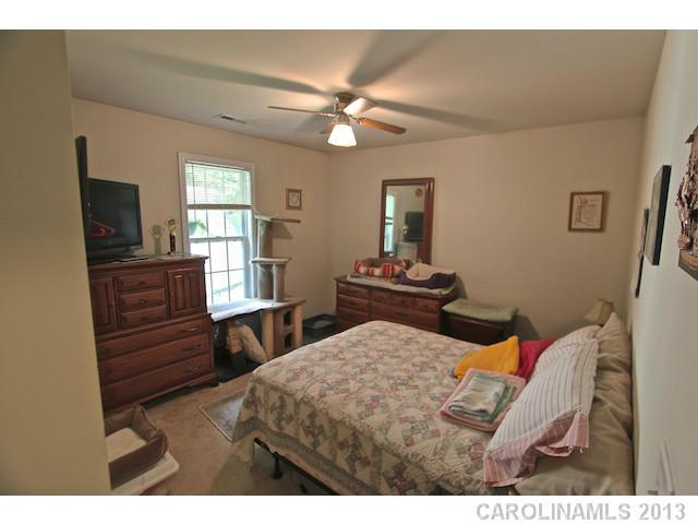 141 Arbor Ridge Road Mount Holly, NC 28120 - Photo 8 of 10 Gallery Image 8
