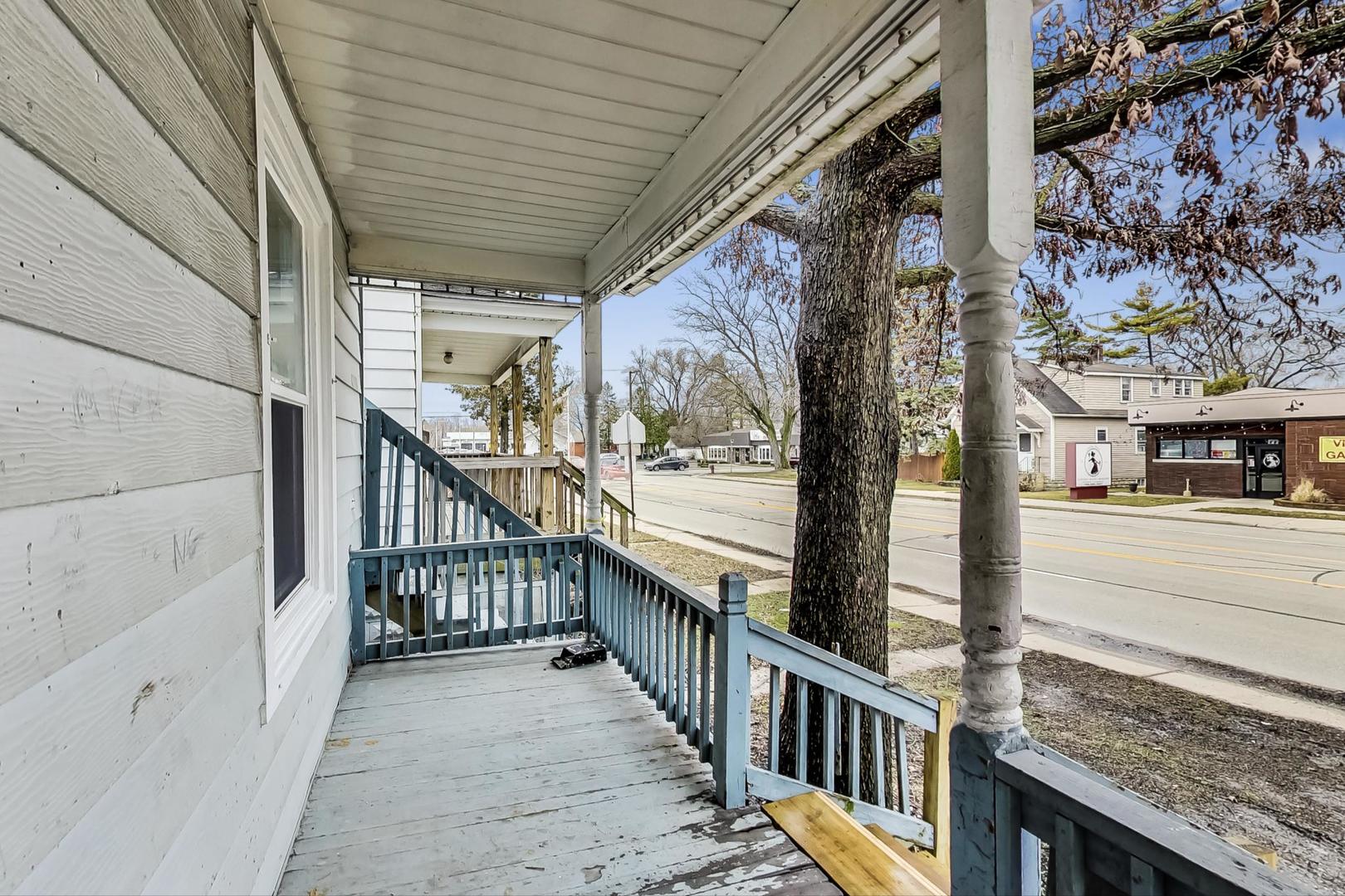 3441 Chicago Road Steger, IL 60475 - Photo 4 of 31 a view of city from a balcony