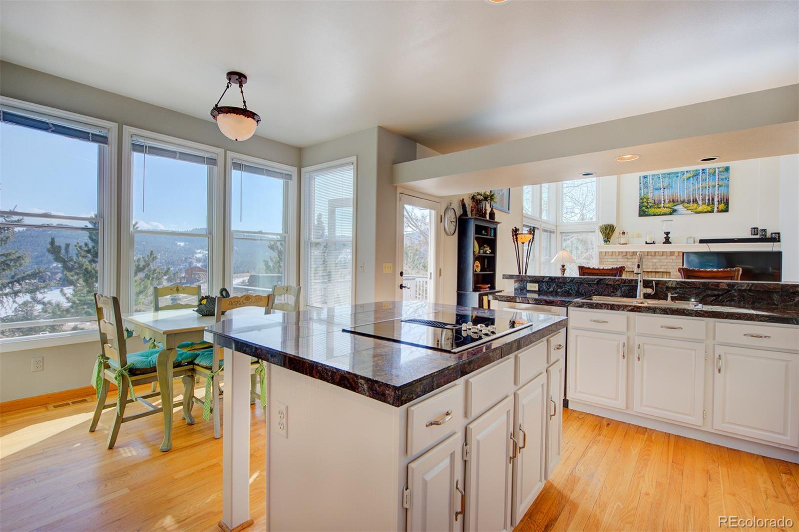 352 Paradise Road Golden, CO 80401 - Photo 2 of 34 Gallery Image 2