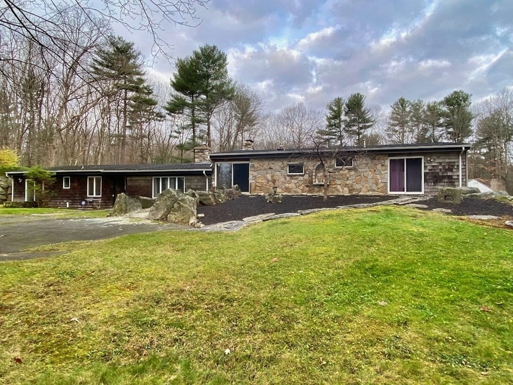 59 R R Jones Road Spencer, MA 01562 - Photo 1 of 42 Gallery Image 1