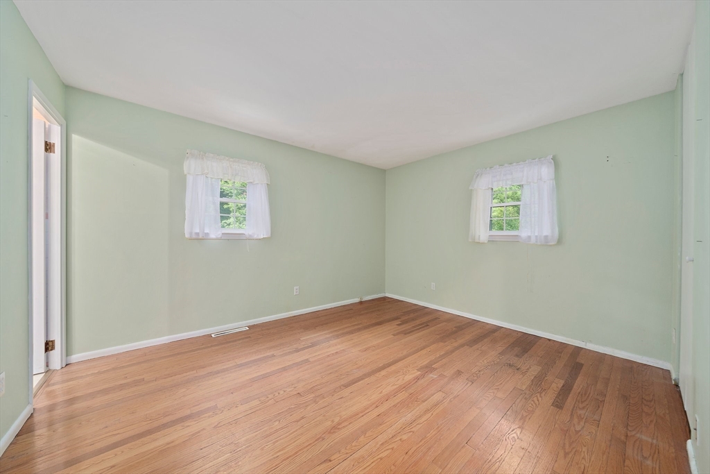 162 Plymouth Road Hanover, MA 02339 - Photo 12 of 36 Gallery Image 12