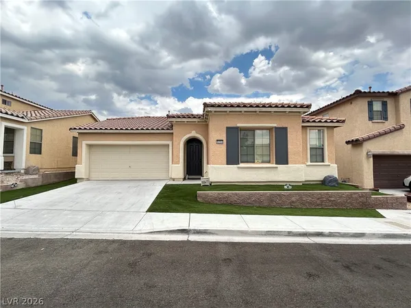 $2,590 | 9224 Longhorn Falls Court, Las Vegas, NV 89149