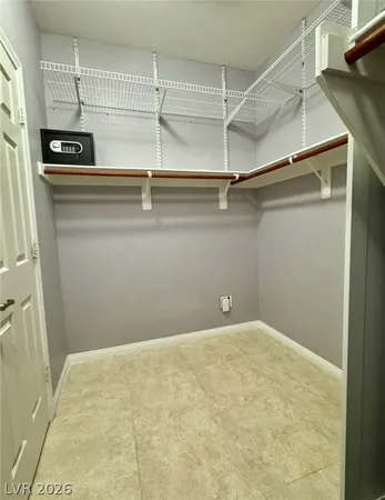 $2,590 | 9224 Longhorn Falls Court, Las Vegas, NV 89149