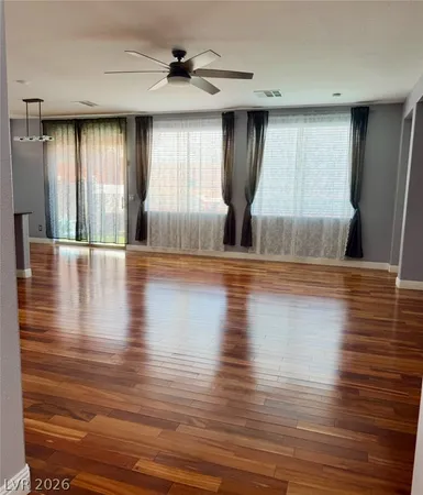 $2,590 | 9224 Longhorn Falls Court, Las Vegas, NV 89149