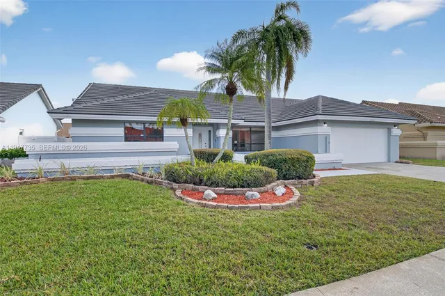 $4,600 | 6043 Sunberry Circle, Boynton Beach, FL 33437