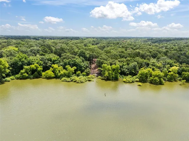 $1,200,000 | 751 Wills Point, Wills Point, TX 75169