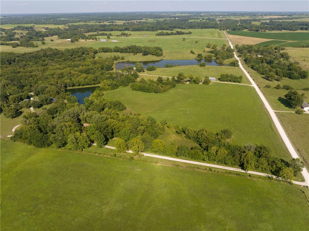 169 Southwest 800th Road Warrensburg, MO 64093 - Photo 13 of 43