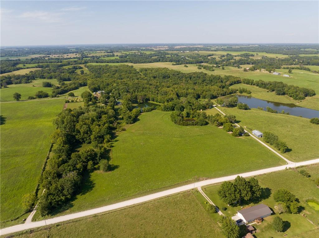 169 Southwest 800th Road Warrensburg, MO 64093 - Photo 17 of 43
