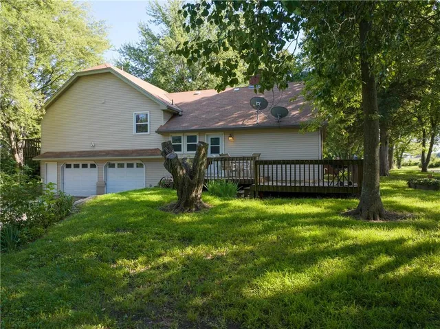 $375,000 | 169 Southwest 800th Road, Warrensburg, MO 64093