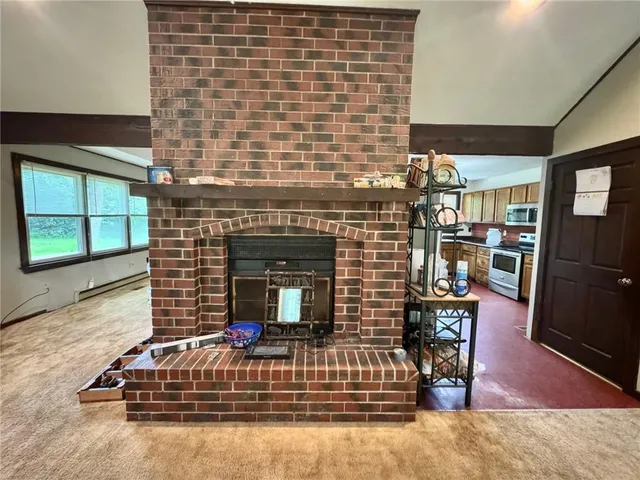 $375,000 | 169 Southwest 800th Road, Warrensburg, MO 64093