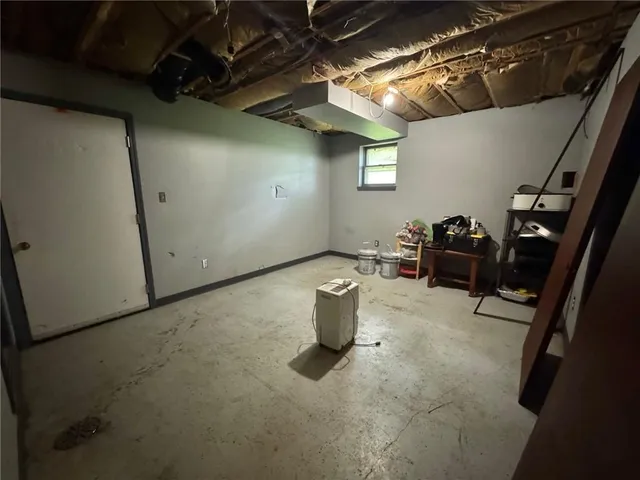 $375,000 | 169 Southwest 800th Road, Warrensburg, MO 64093