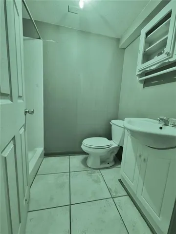 $375,000 | 169 Southwest 800th Road, Warrensburg, MO 64093