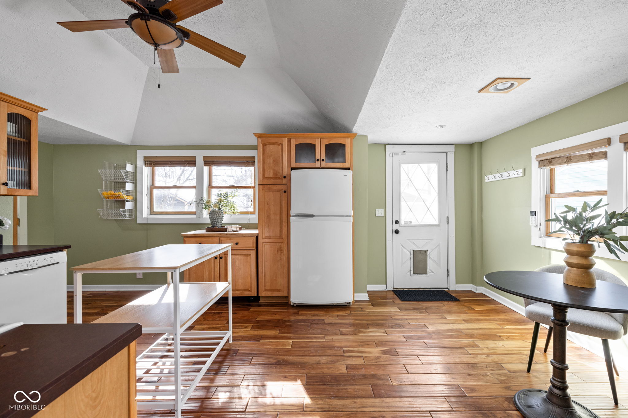 1205 East Vermont Street Indianapolis, IN 46202 - Photo 13 of 32