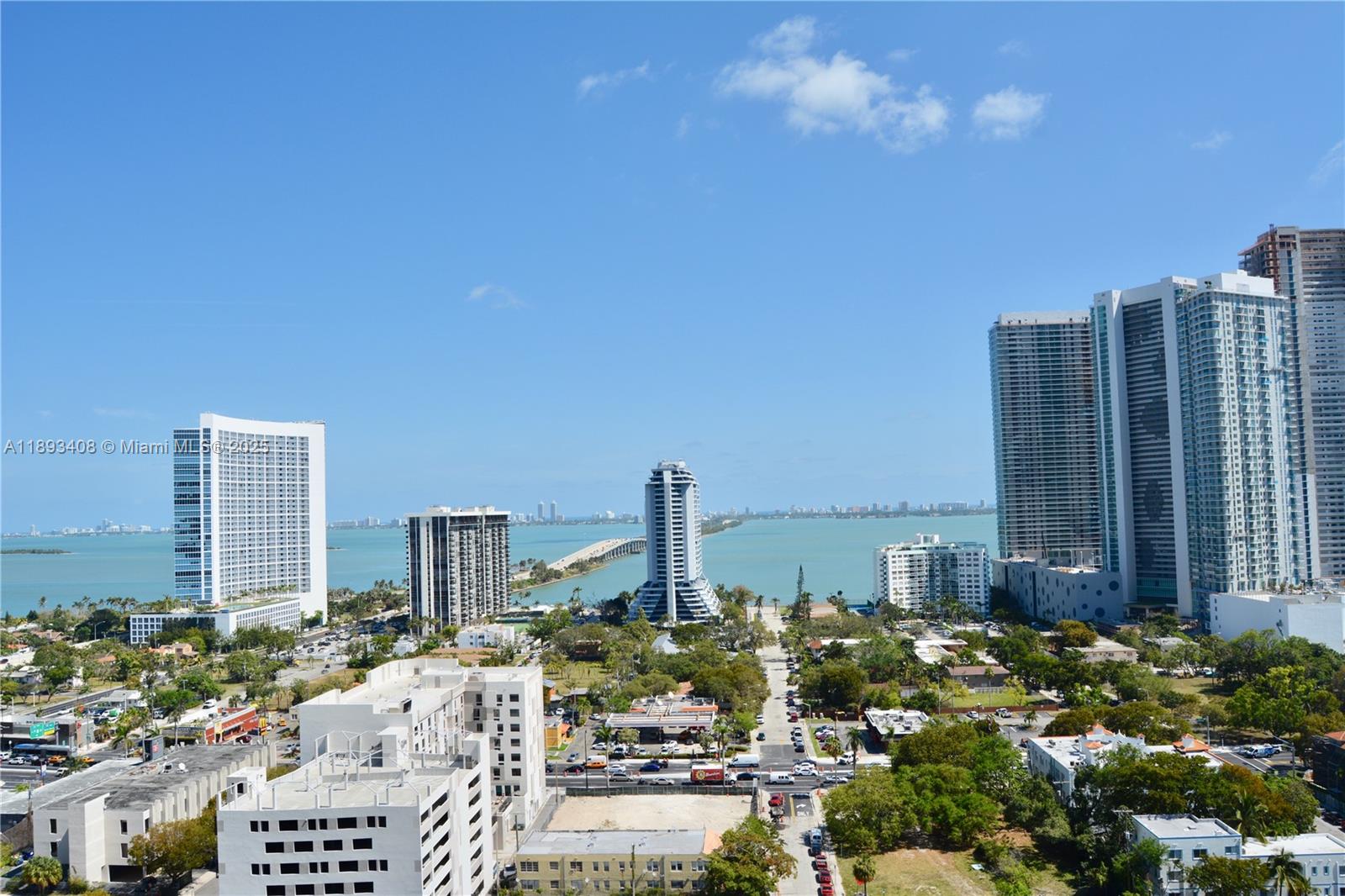 121 Northeast 34th Street, Unit 1905 Miami, FL 33137 - Photo 14 of 19