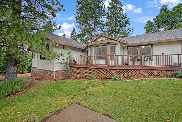 $550,000 | 5241 Puerta Del Sol Road, Camino, CA 95709