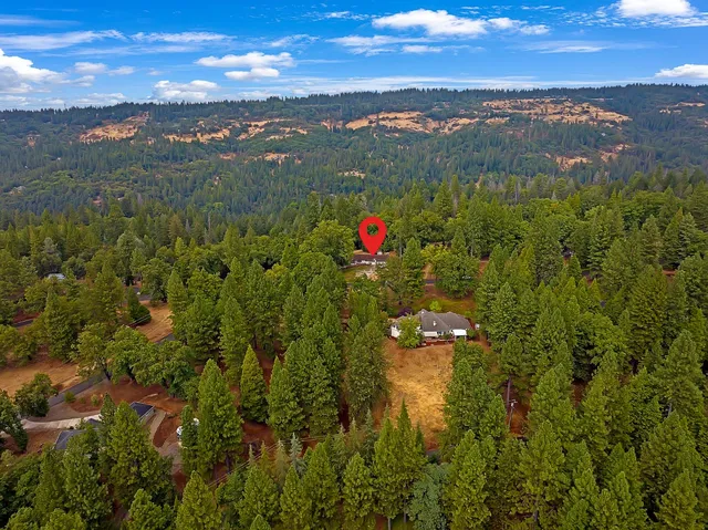 $550,000 | 5241 Puerta Del Sol Road, Camino, CA 95709