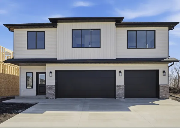 $559,900 | 973 61st Avenue Southwest, West Fargo, ND 58078
