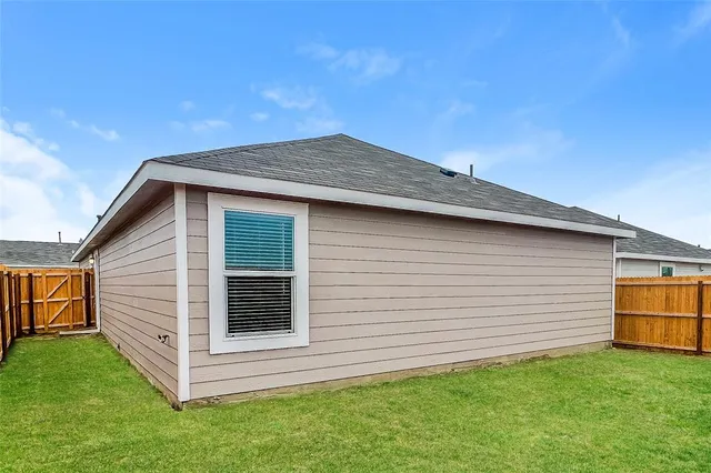 $1,925 | 2300 Great Belt Boulevard, Crandall, TX 75114