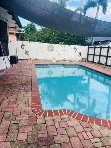 $899,000 | 7760 Northwest 163rd Street, Miami Lakes, FL 33016