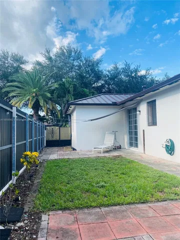 $899,000 | 7760 Northwest 163rd Street, Miami Lakes, FL 33016