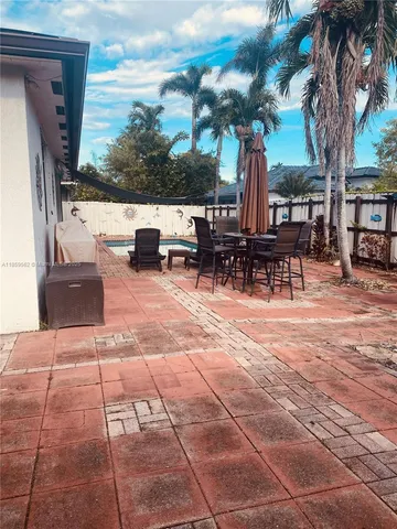 $899,000 | 7760 Northwest 163rd Street, Miami Lakes, FL 33016