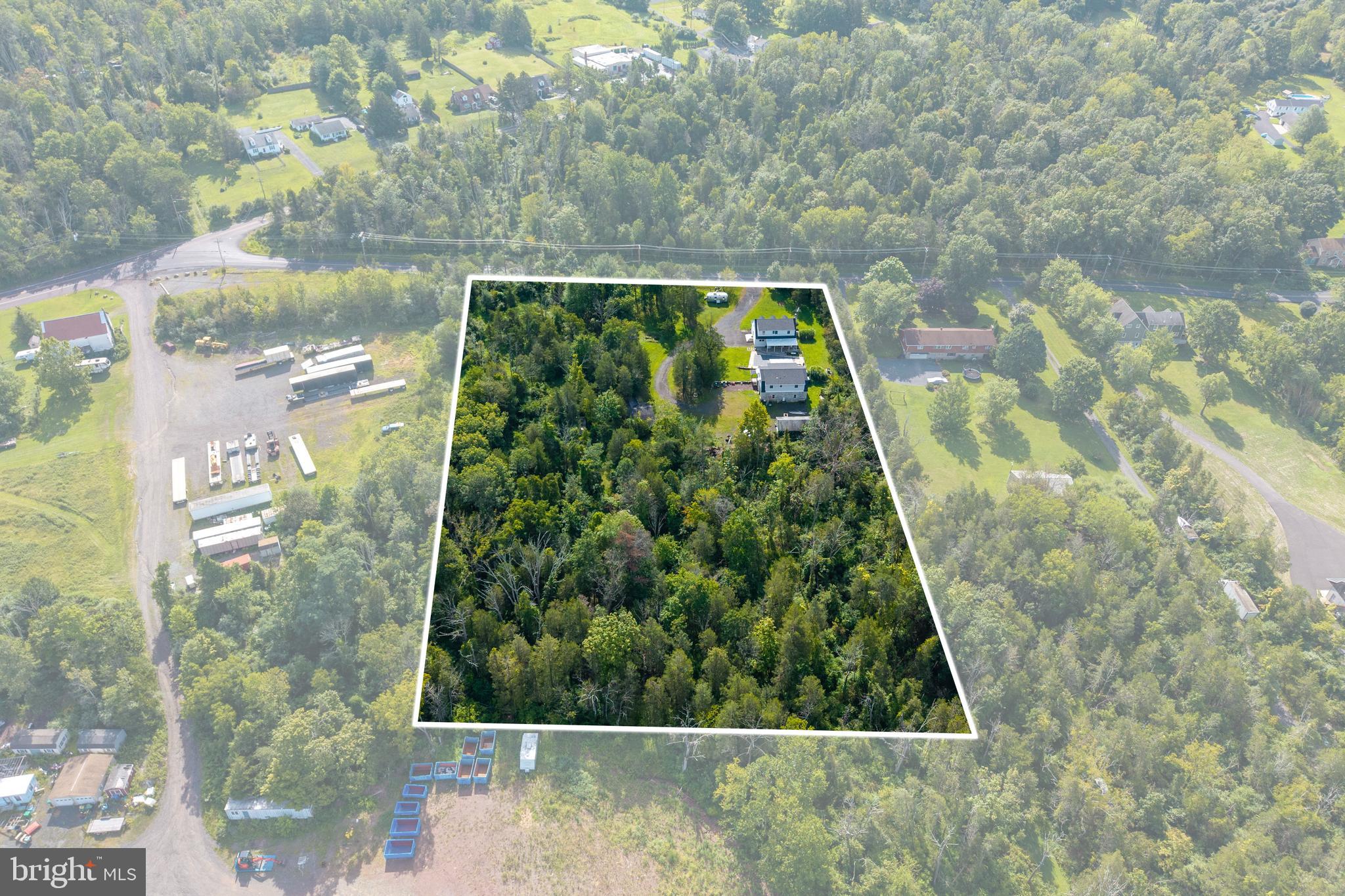 5509 Hoppenville Road Green Lane, PA 18054 - Photo 59 of 70 a view of a garden