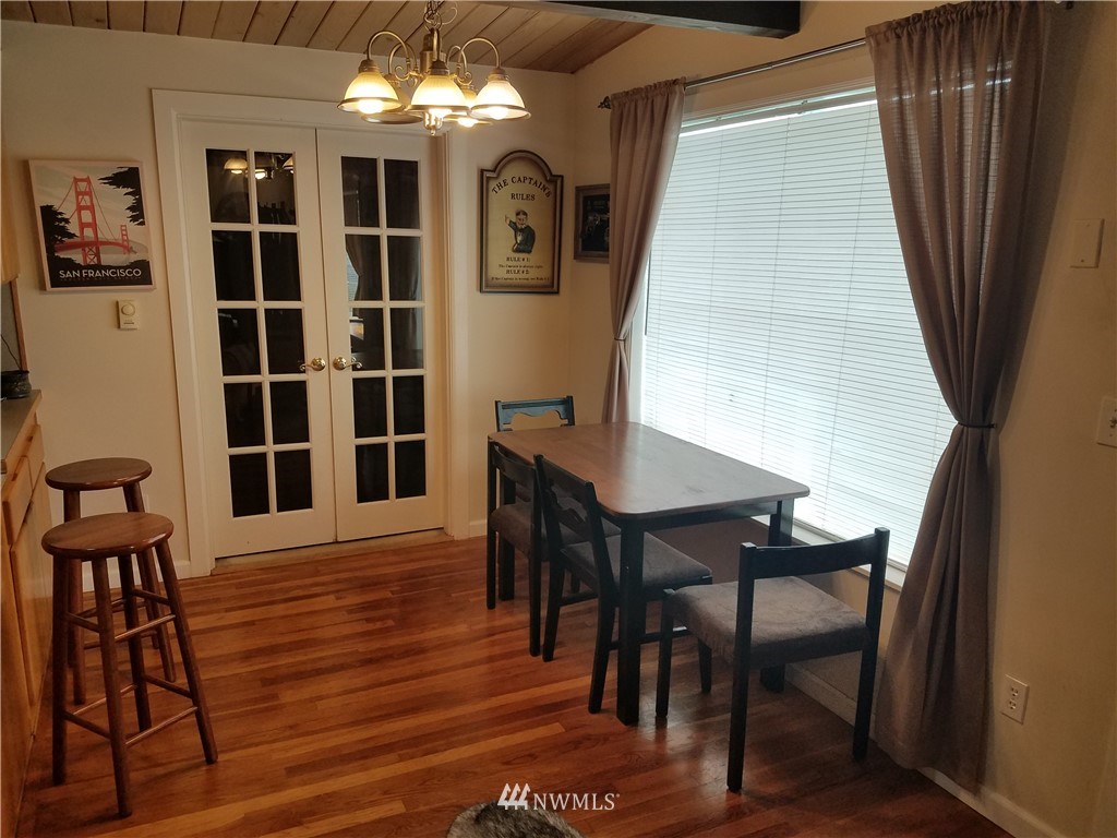 738 Sylvan Way Bremerton, WA 98310 - Photo 4 of 15 Gallery Image 4
