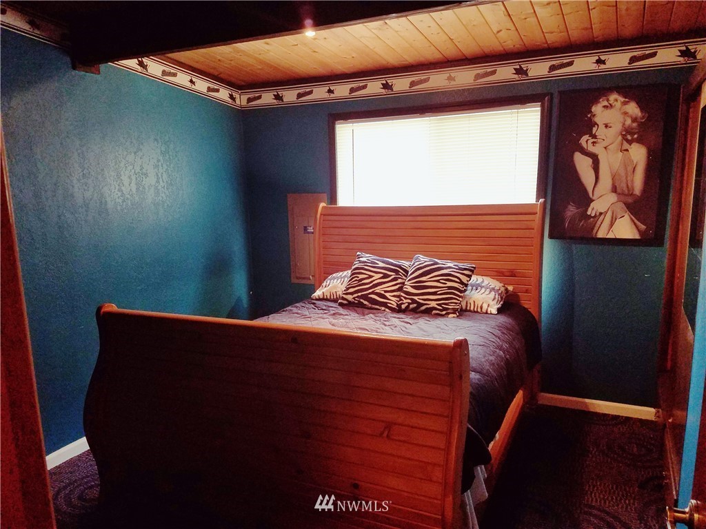 738 Sylvan Way Bremerton, WA 98310 - Photo 9 of 15 Gallery Image 9