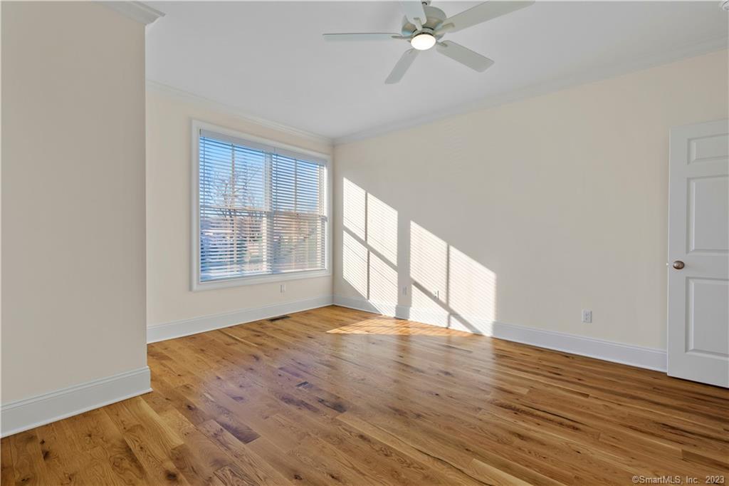 73 West Main Street, Unit 2 Clinton, CT 06413 - Photo 11 of 18