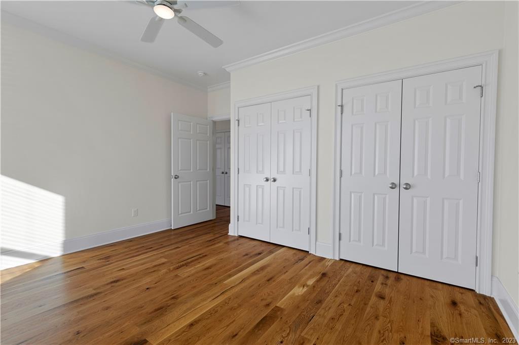 73 West Main Street, Unit 2 Clinton, CT 06413 - Photo 15 of 18