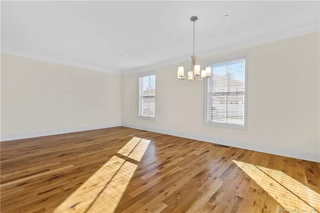 $2,200 | 73 West Main Street, Unit 2, Clinton, CT 06413