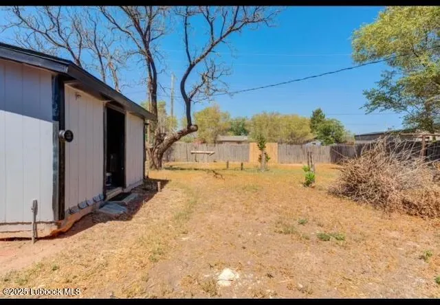 $75,000 | 2715 East 2nd Place, Lubbock, TX 79403