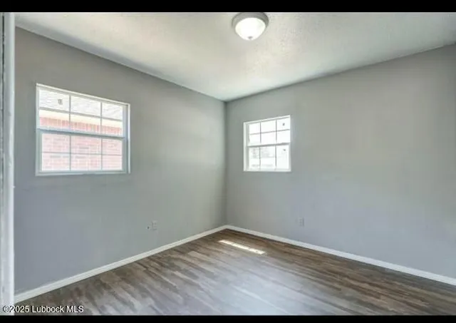 $75,000 | 2715 East 2nd Place, Lubbock, TX 79403