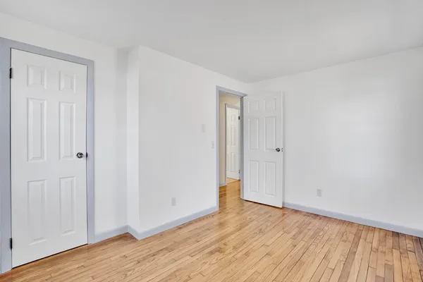 $319,900 | 70 Quentin Road, Springfield, MA 01129