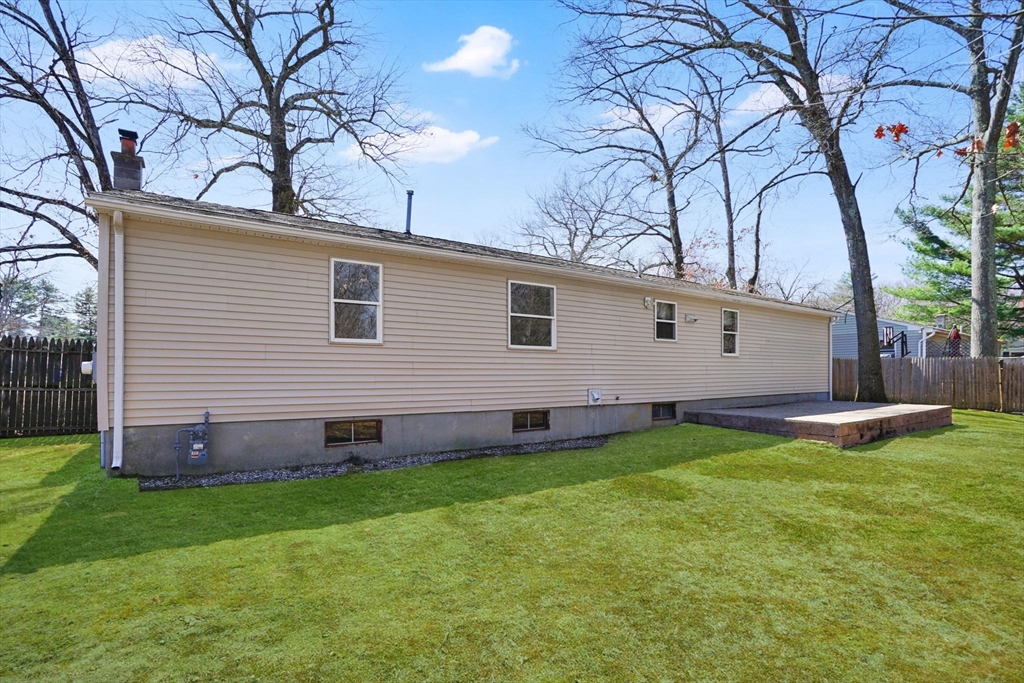 70 Quentin Road Springfield, MA 01129 - Photo 34 of 42