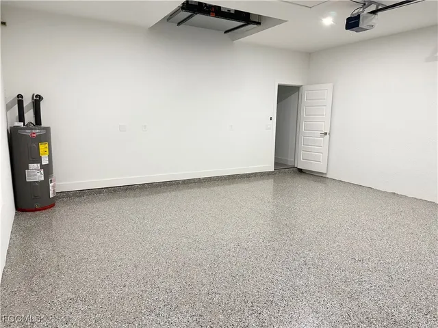 $2,000 | 4108 20th Street Southwest, Lehigh Acres, FL 33976