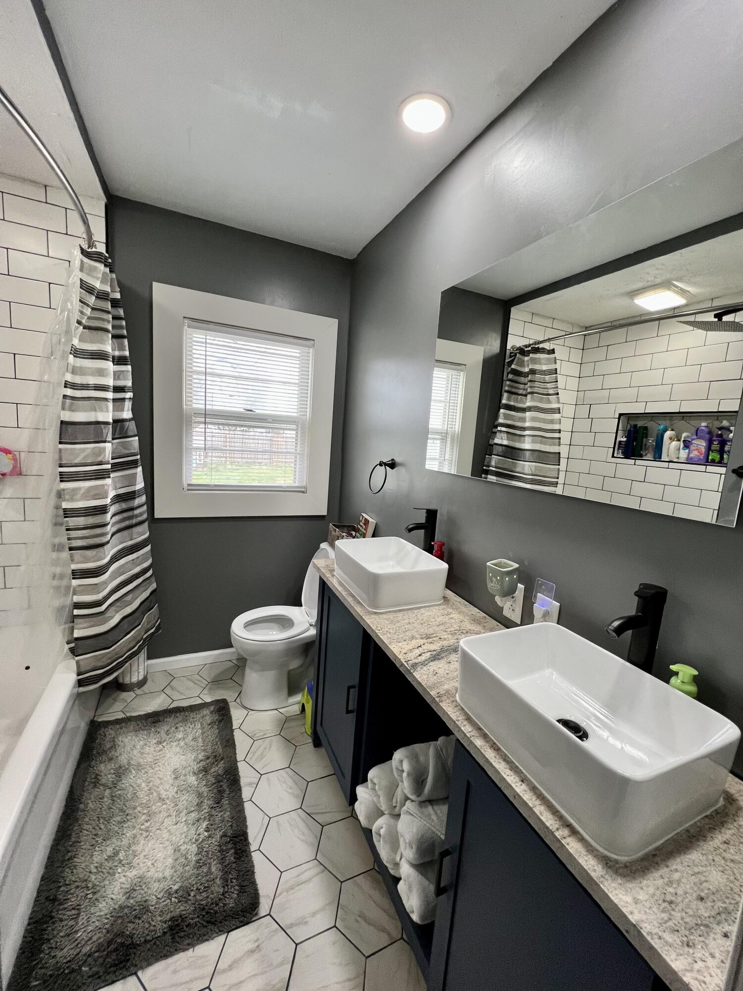 137 Perrysburg Road Cairo, OH 45820 - Photo 6 of 17