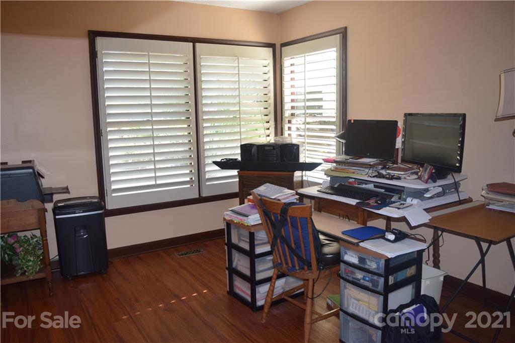 18 Shipmaster Court Lake Wylie, SC 29710 - Photo 14 of 34 a view of a workspace with furniture and a window