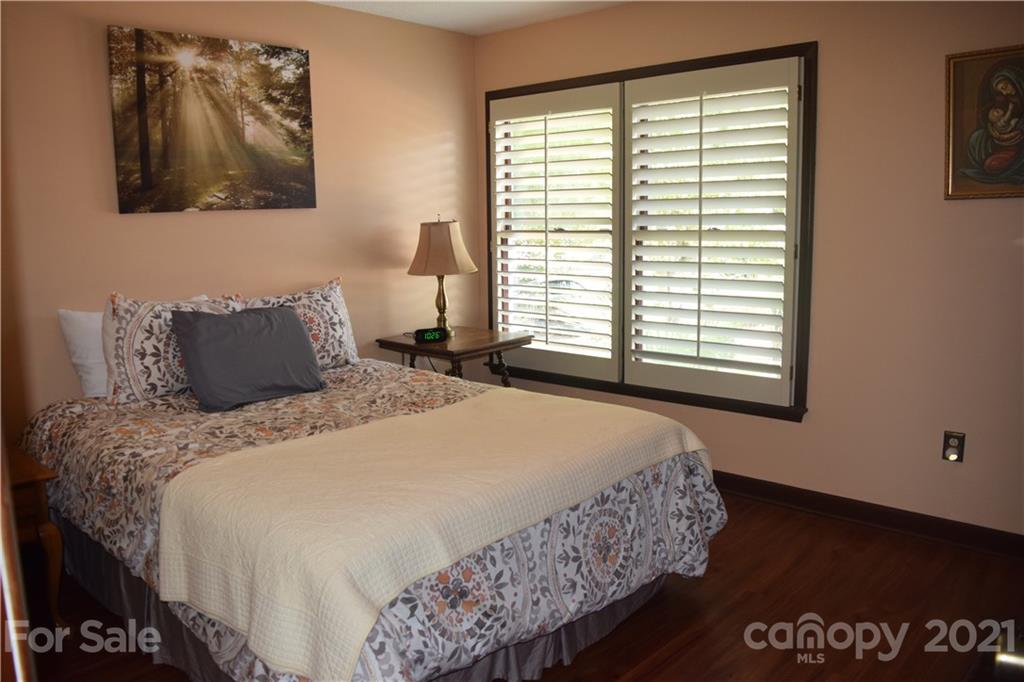 18 Shipmaster Court Lake Wylie, SC 29710 - Photo 15 of 34 a bedroom with a bed and a window