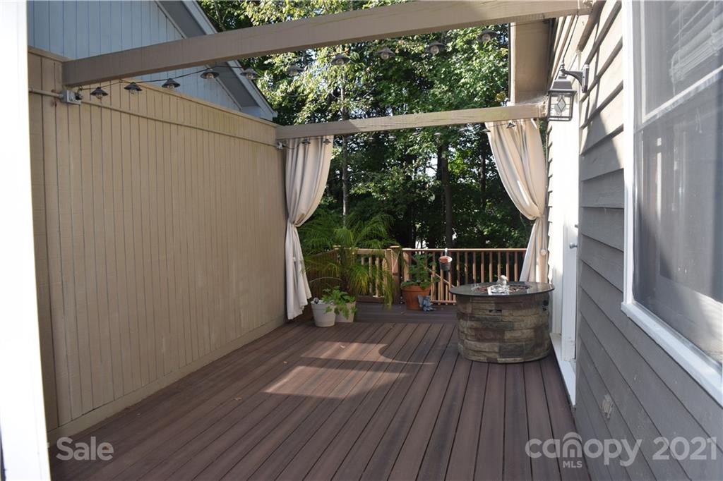 18 Shipmaster Court Lake Wylie, SC 29710 - Photo 20 of 34 a view of a balcony with wooden floor