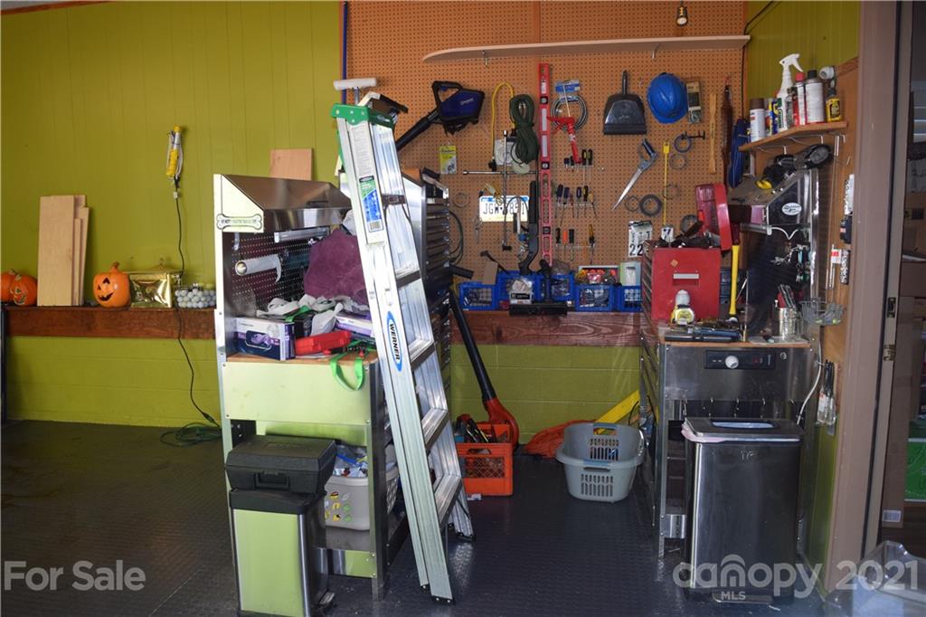 18 Shipmaster Court Lake Wylie, SC 29710 - Photo 28 of 34 a view of city