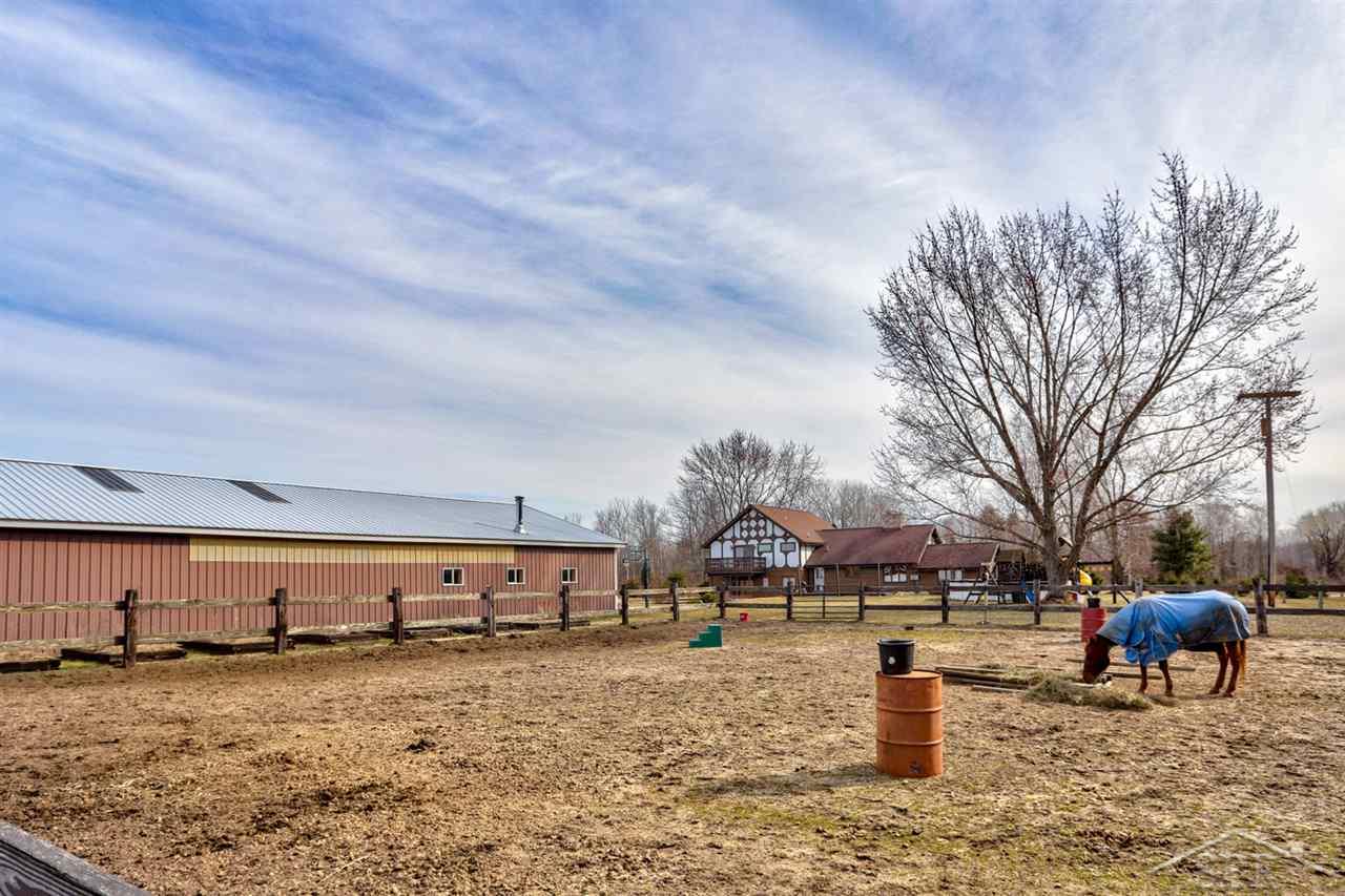 2698 South Ringle Road Vassar, MI 48768 - Photo 39 of 45 50008654-38.JPG