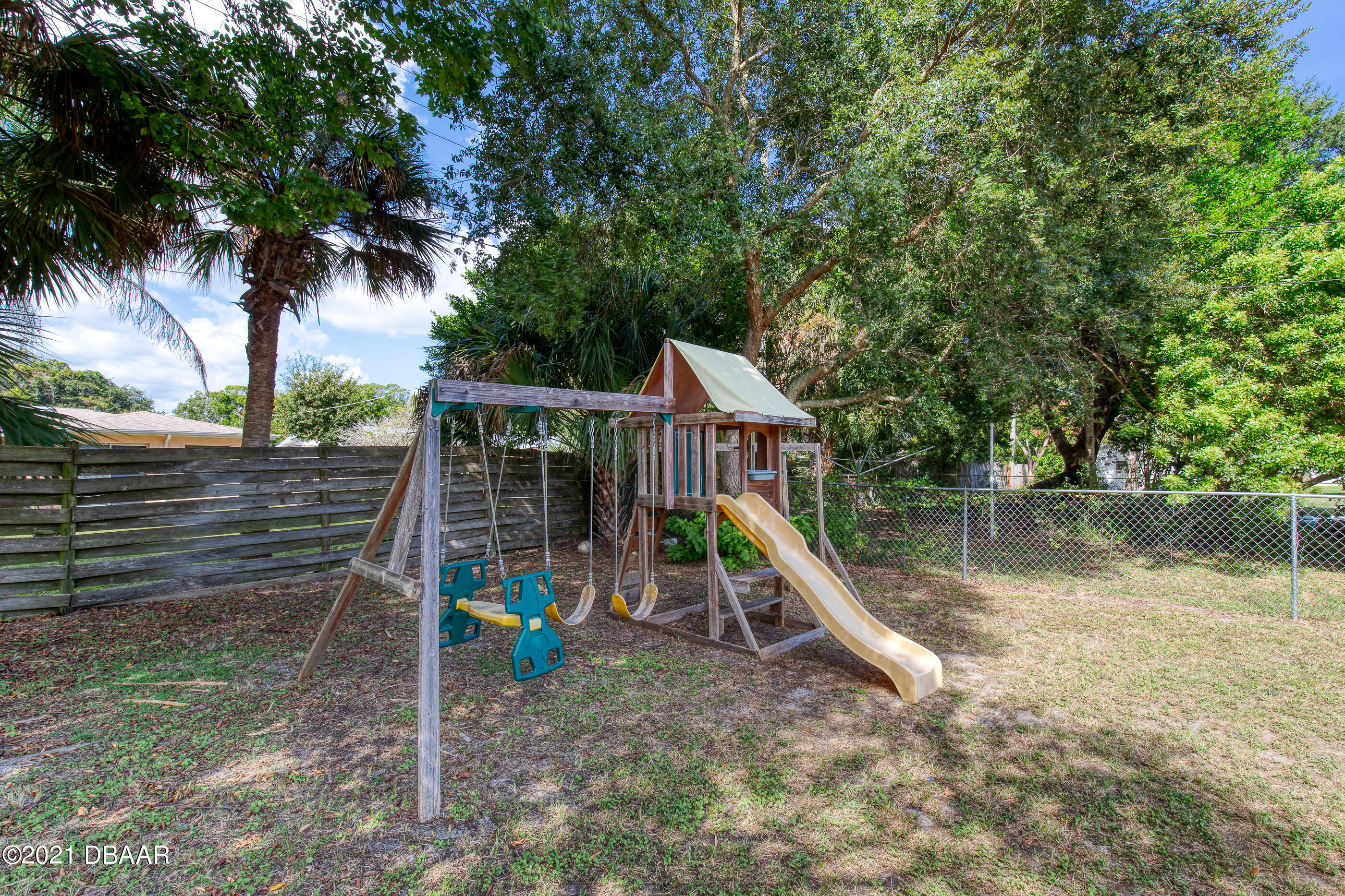 2554 Yale Road South Daytona, FL 32119 - Photo 30 of 35 2554YaleAve-37