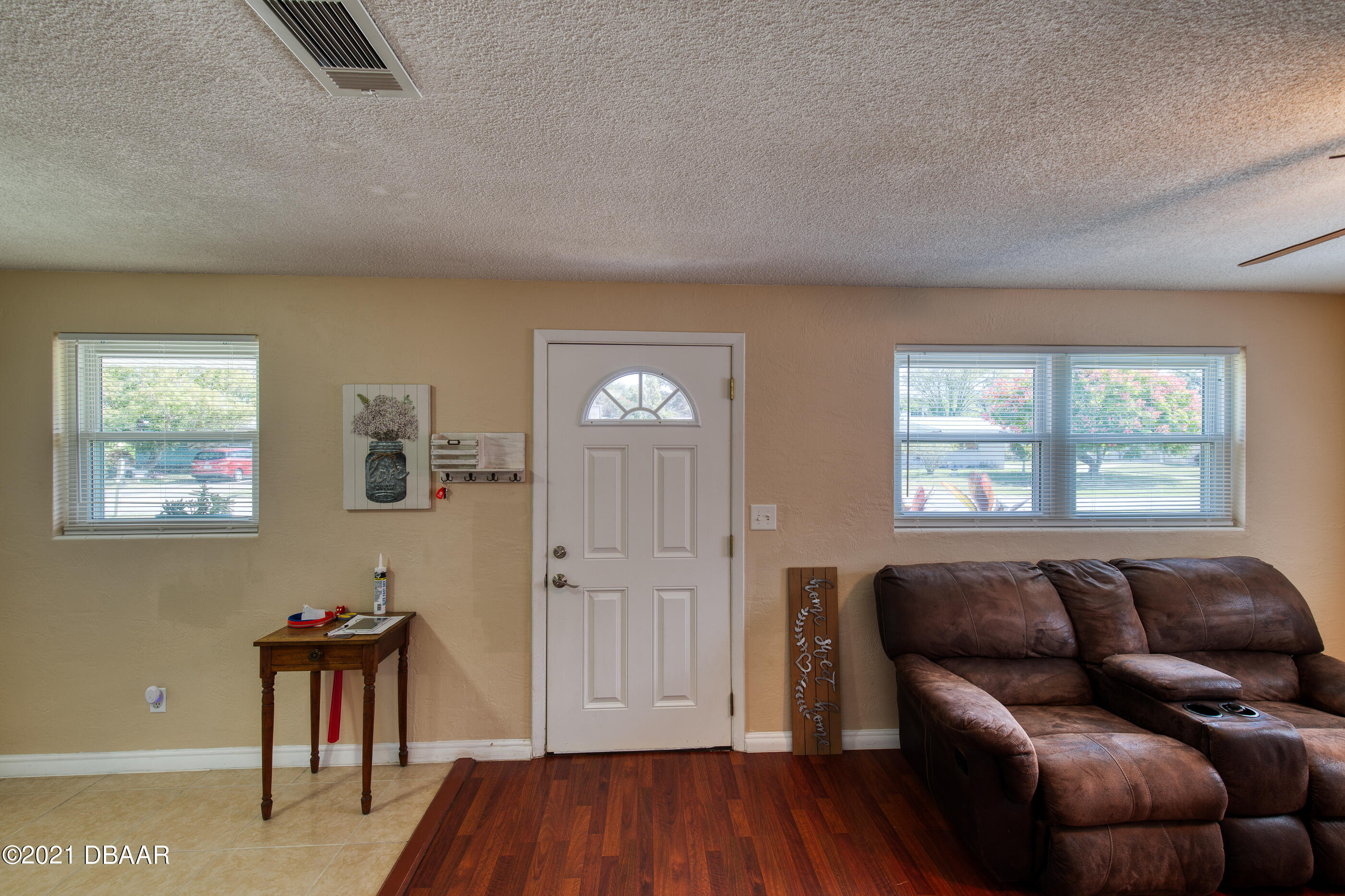 2554 Yale Road South Daytona, FL 32119 - Photo 4 of 35 2554YaleAve-6