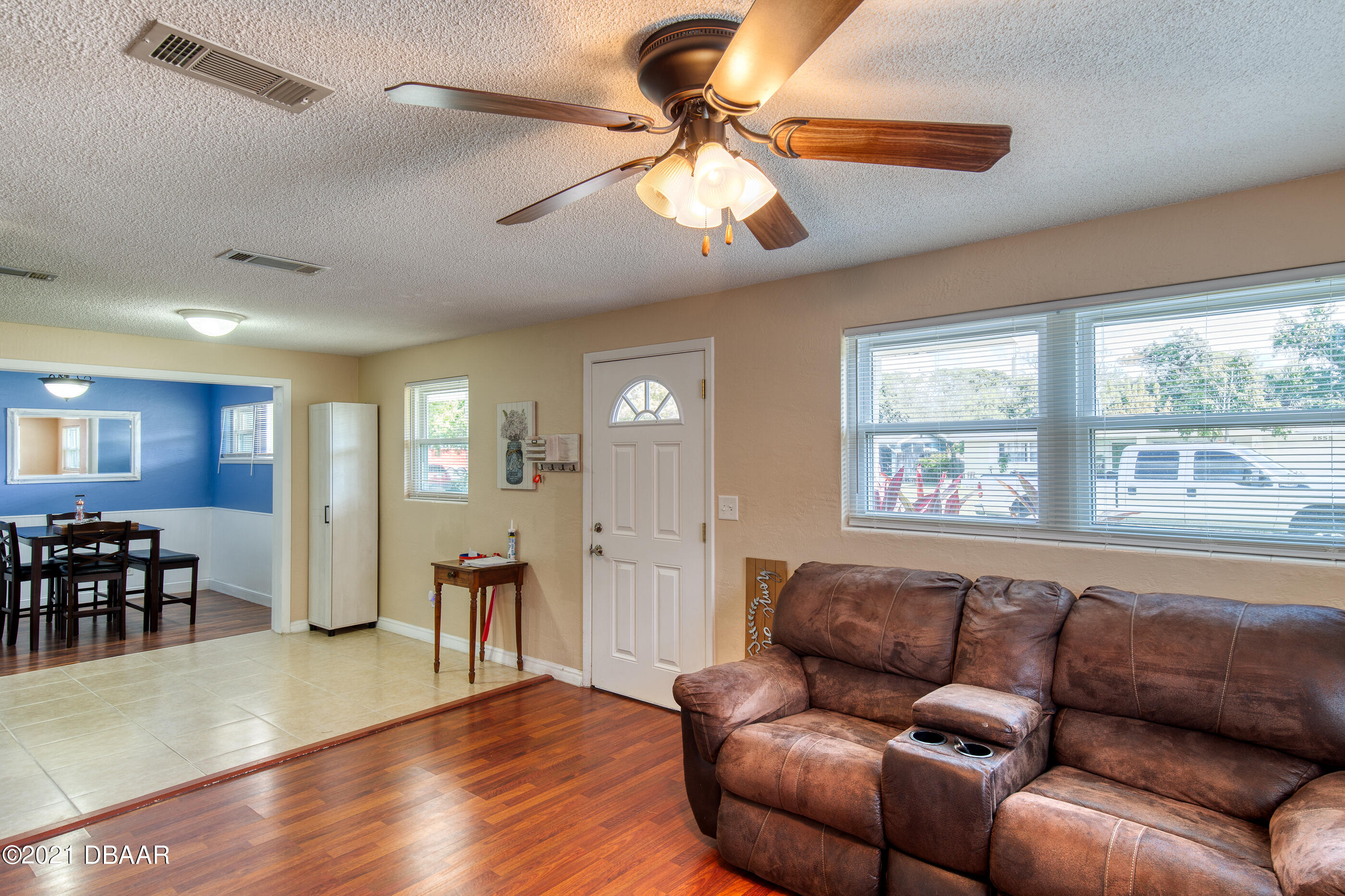 2554 Yale Road South Daytona, FL 32119 - Photo 7 of 35 2554YaleAve-9