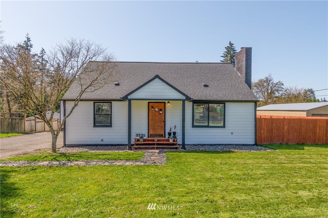 3235 Laurel Road Longview, WA 98632 - Photo 2 of 38 Gallery Image 2