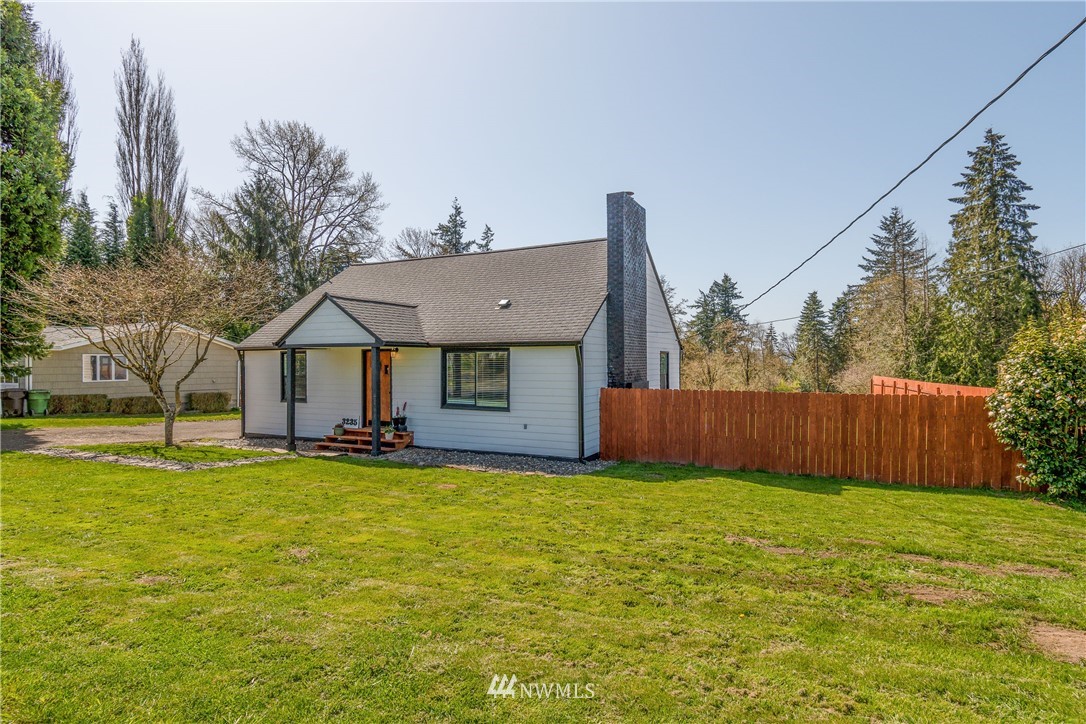 3235 Laurel Road Longview, WA 98632 - Photo 4 of 38 Gallery Image 4