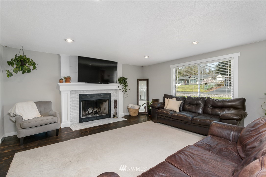3235 Laurel Road Longview, WA 98632 - Photo 7 of 38 Gallery Image 7