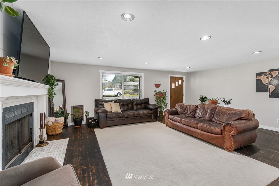 3235 Laurel Road Longview, WA 98632 - Photo 8 of 38 Gallery Image 8